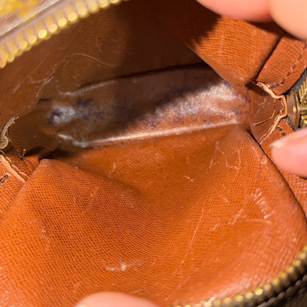 Louis Vuitton Monogram Canvas Brown and Gold crossbody. Strap is broken - Picture 9 of 11